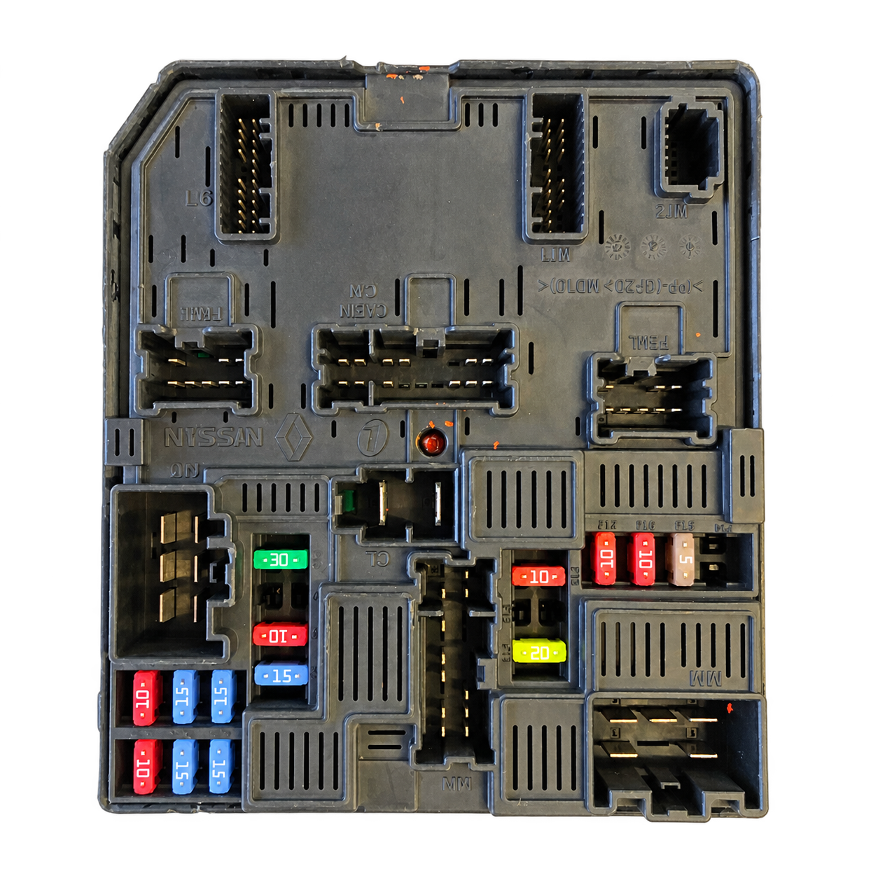 Nissan Qashqai / X-Trail IPDM / PMM module-family reference photograph